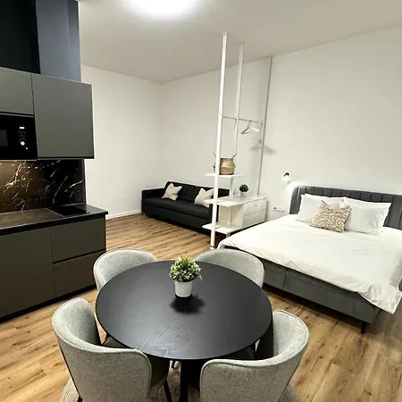Mystical 2-bed In Heart Of Apartment *